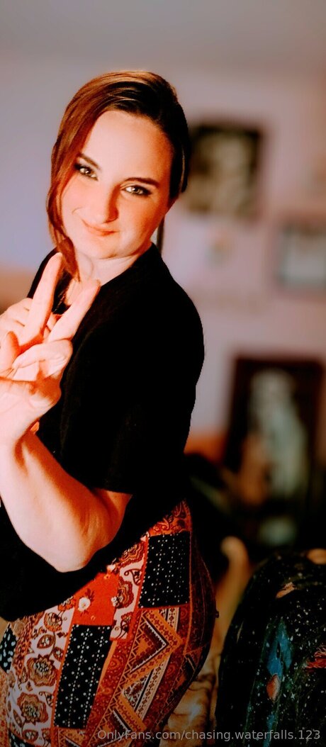 Chasing Waterfalls 123 nudes actress image