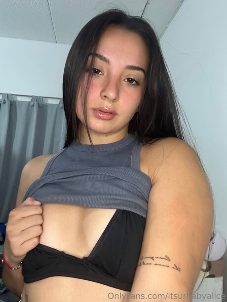 Itsurbabyalice model porn picture