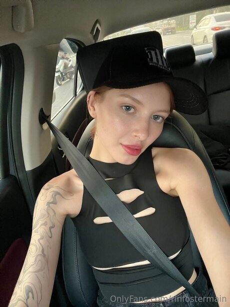 Rinfostermain model nude gallery