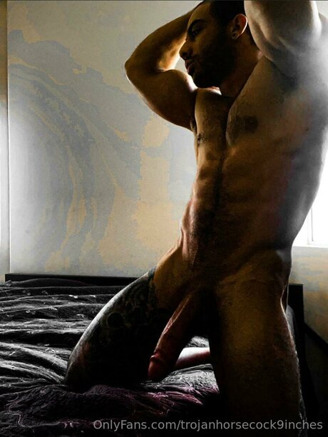 Trojanhorsecock9inches pretty pornstar gallery