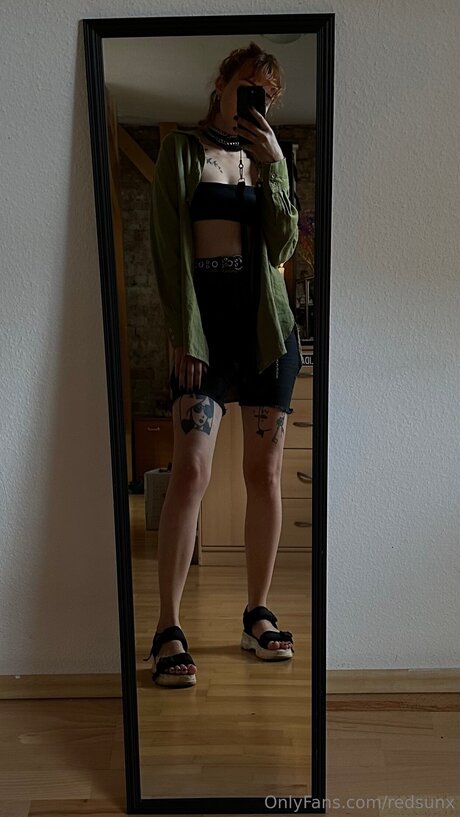 Redsunx pretty actress archive