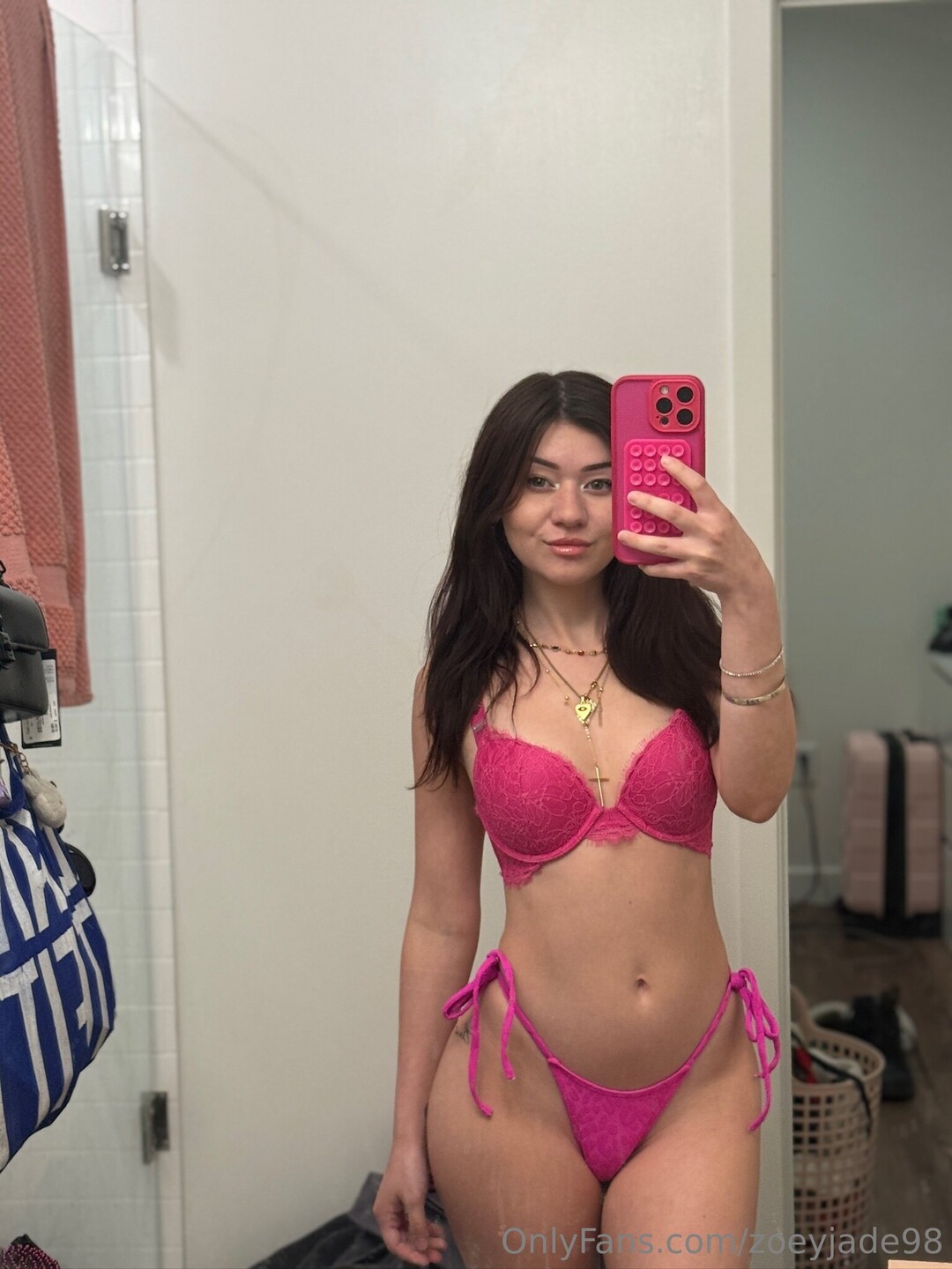 Zoeyjade98 erotic pornstar archive