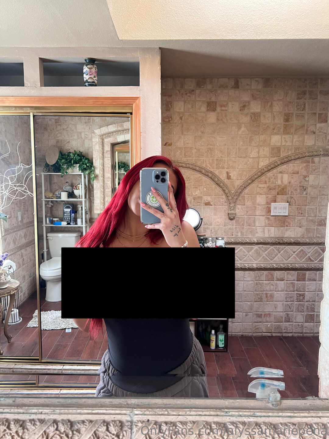 Alyssamariepena erotic actress pictures