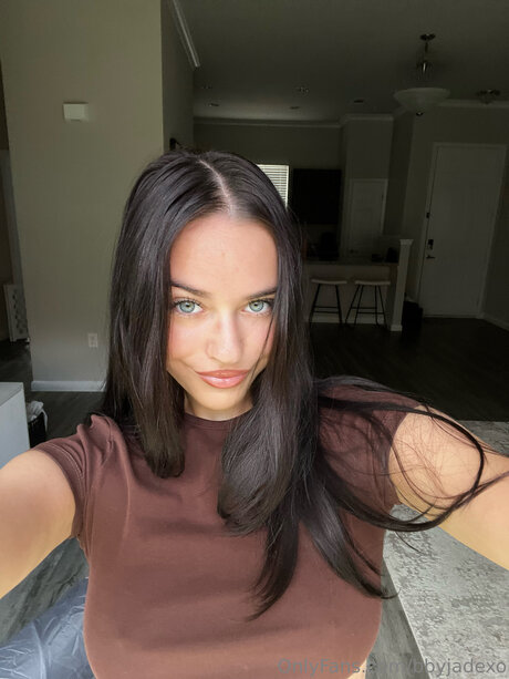 Jadeindyxo pornographic actress gallery