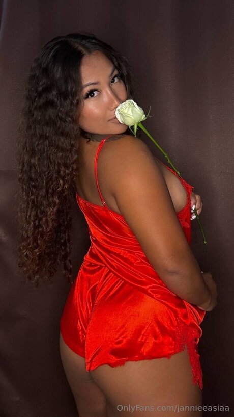 Jannieeasiaa high quality star photo