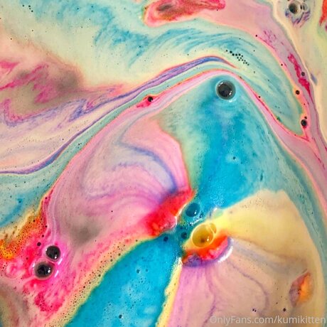 Kumikitten model porn gallery