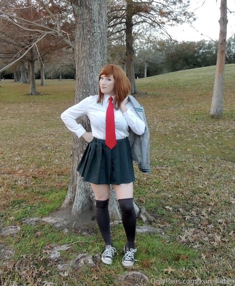 Kumikitten model exclusive images