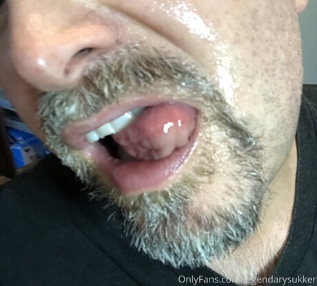 Legendarysukker model exclusive images