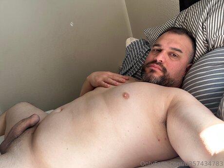 U357434783 star exclusive galleries