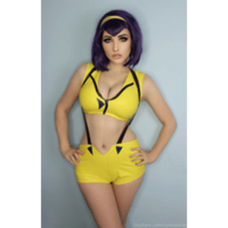 Ivy Tenebrae model xxx galleries
