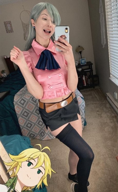 blonde curvy onlyfans nudes picture