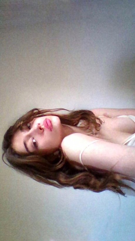 Photohelll high quality actress image