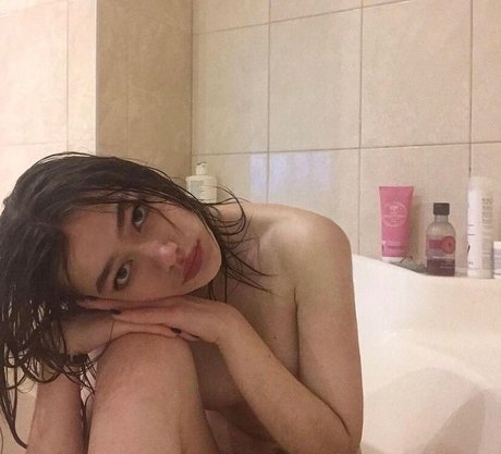 Photohelll high quality star galleries