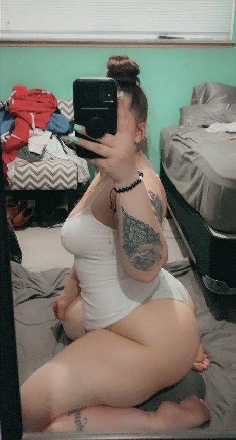 xloserliciax star nude galleries
