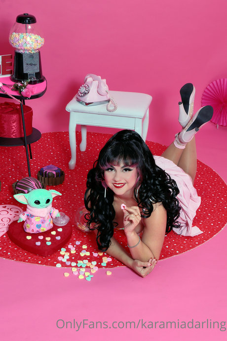 Karamia Darling nudes pornstar img