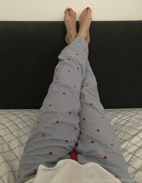 female asian onlyfans adult image