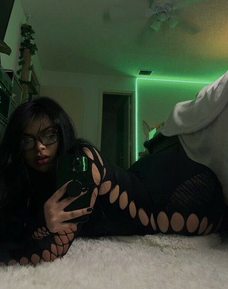 GMayaOF pornographic actress gallery