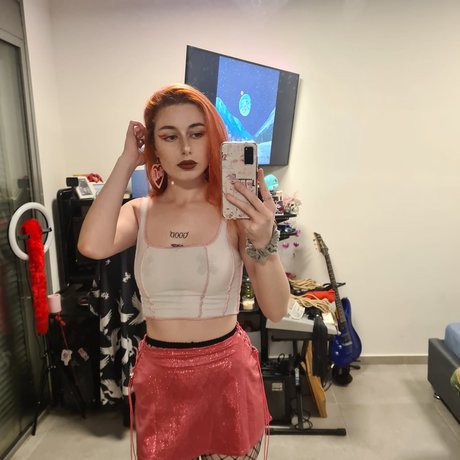 VelNick model hd picture