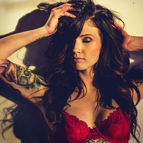 kimxchelle naked model gallery