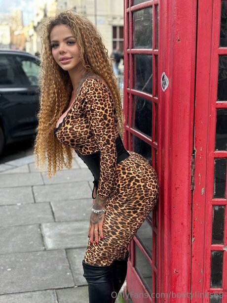 Bootylinks69 nice model photo