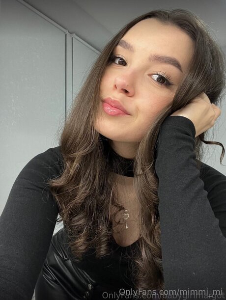 Mimmi Mi beautiful model images