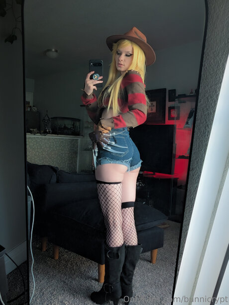 Bunnicrypt erotic star photo