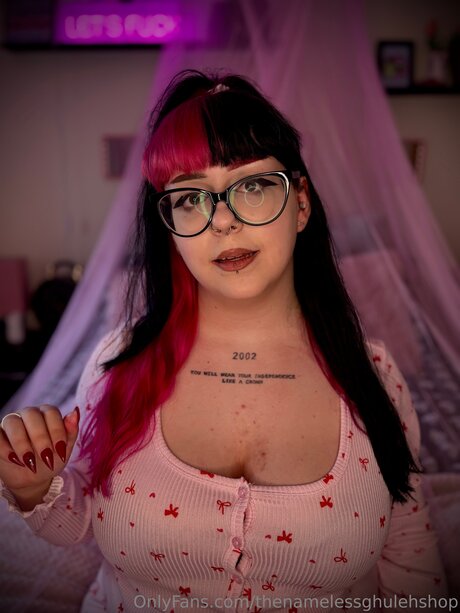 Thenamelessghulehshop model high quality pics