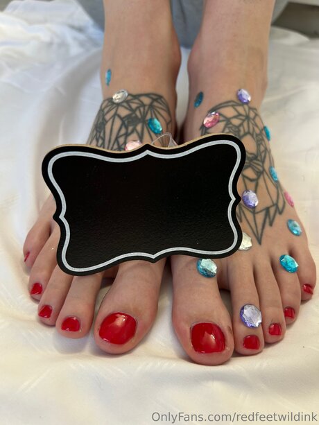Redfeetwildink exclusive actress img