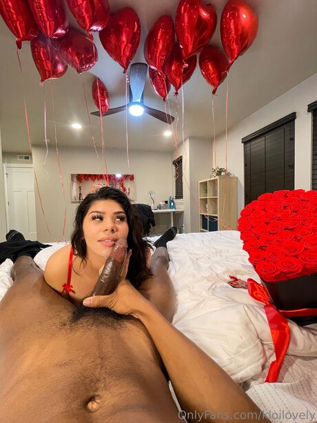 Kloilovely nudes pornstar image