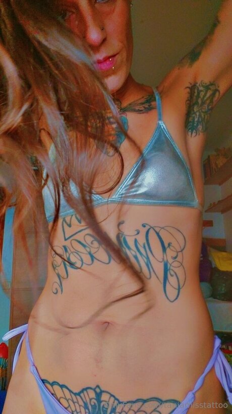 Taniamisstattoo pretty star pic
