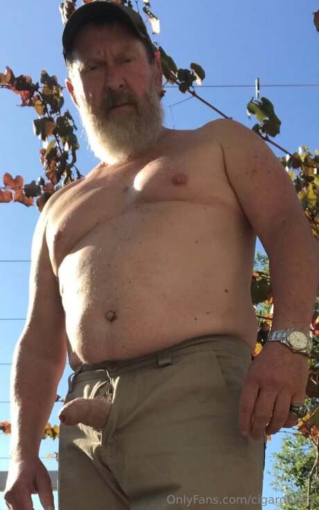 Cigardad65 star best image