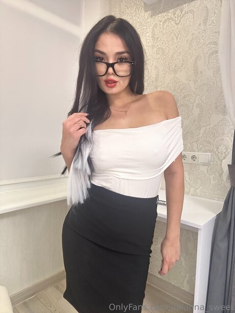 Julianna Sweet pornstar hd galleries