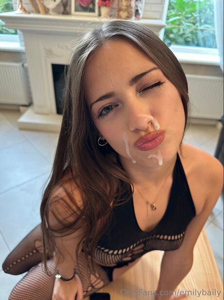 Emilybaily exclusive model photos