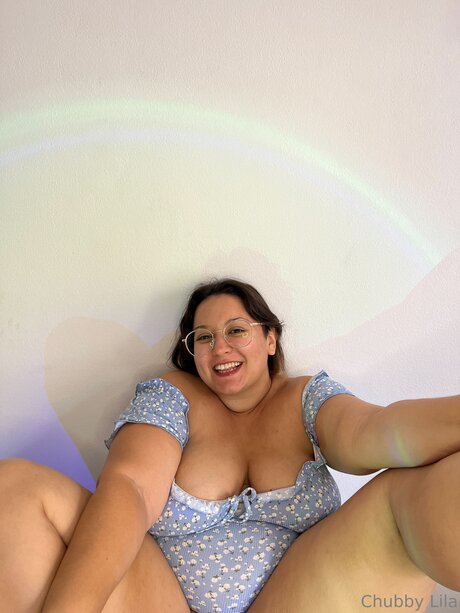 Chubbylila nude pornstar pics