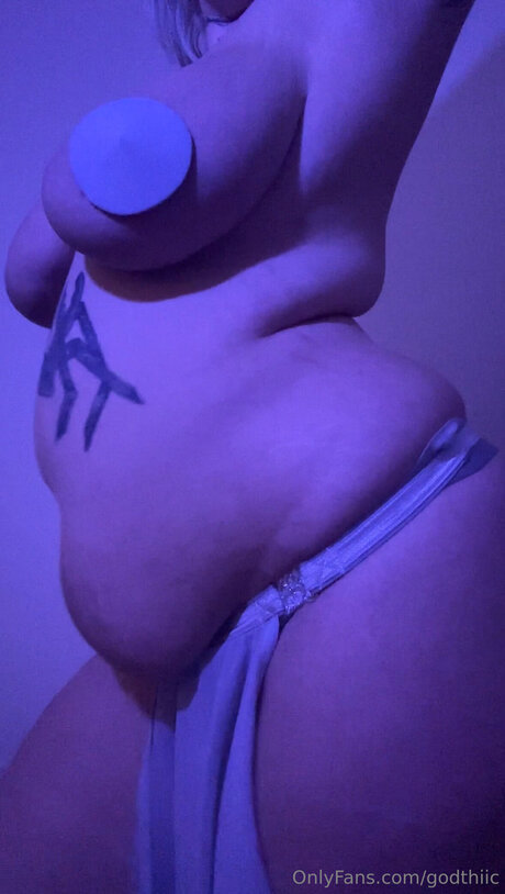 Godthiic erotic star images