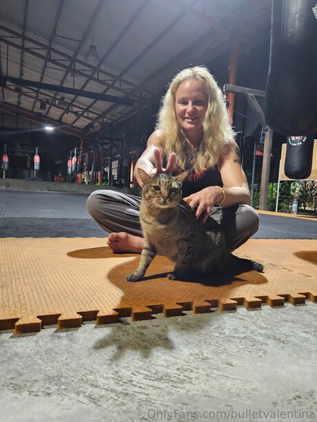 Bulletvalentina star best images