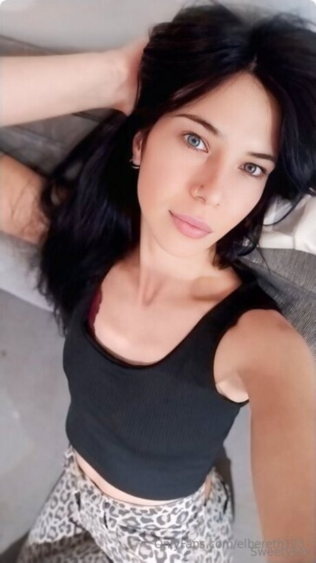 Elbereth123 erotic model archive