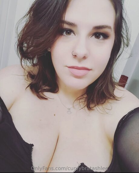 Curvybratashlee nice star pics