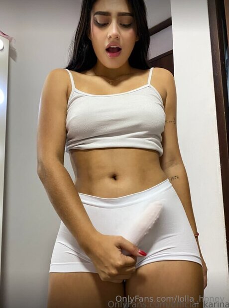 Lolla Honey top pornstar picture