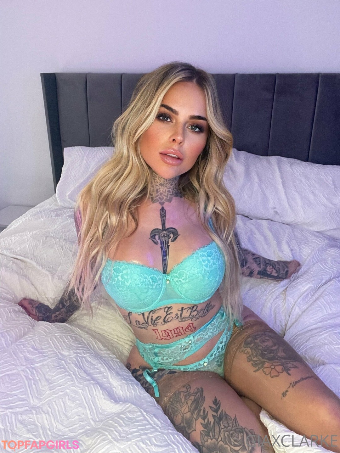 Gia Clarke xxx model archive