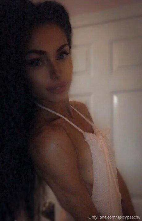 RachelLaurenGray erotic model pic