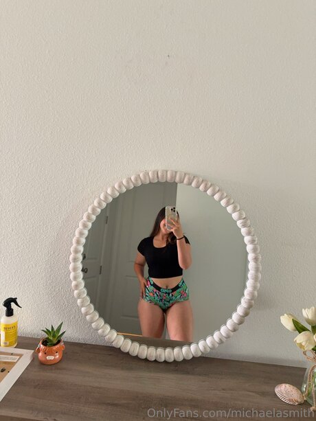 Michaelasmith star nudes pictures