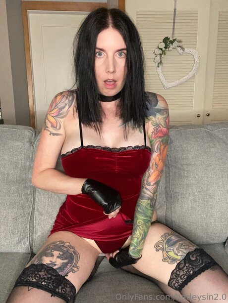 Harleysin2 0 erotic star pictures