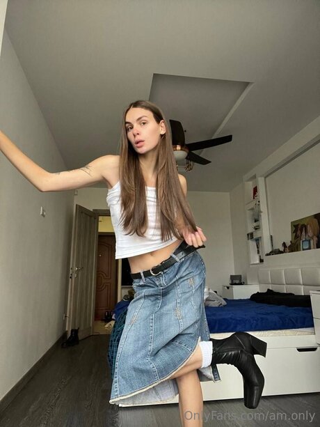 Am Only hd pornstar img
