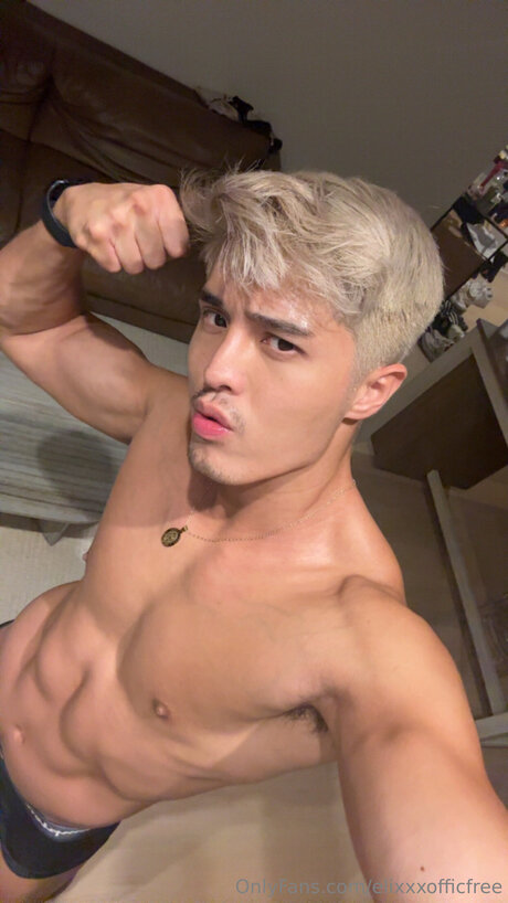 Elixxxofficfree pornstar nudes photo