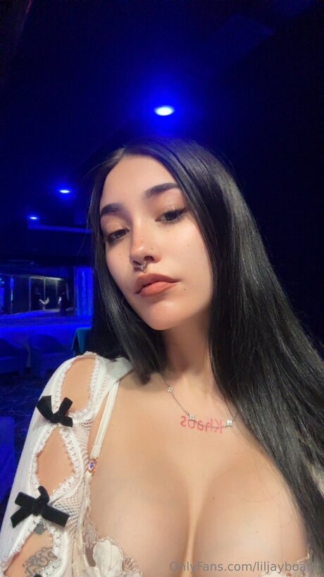 Liljayboattt model nude archive