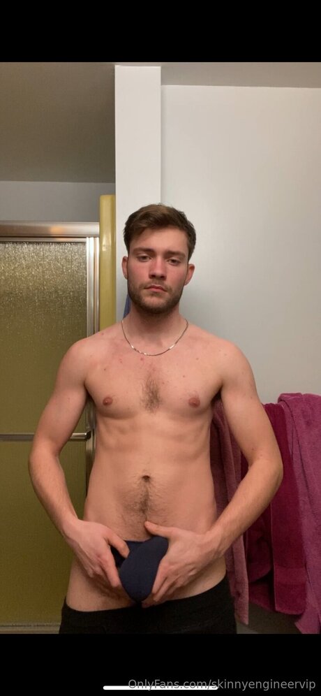 Skinnyengineervip art pornstar photos