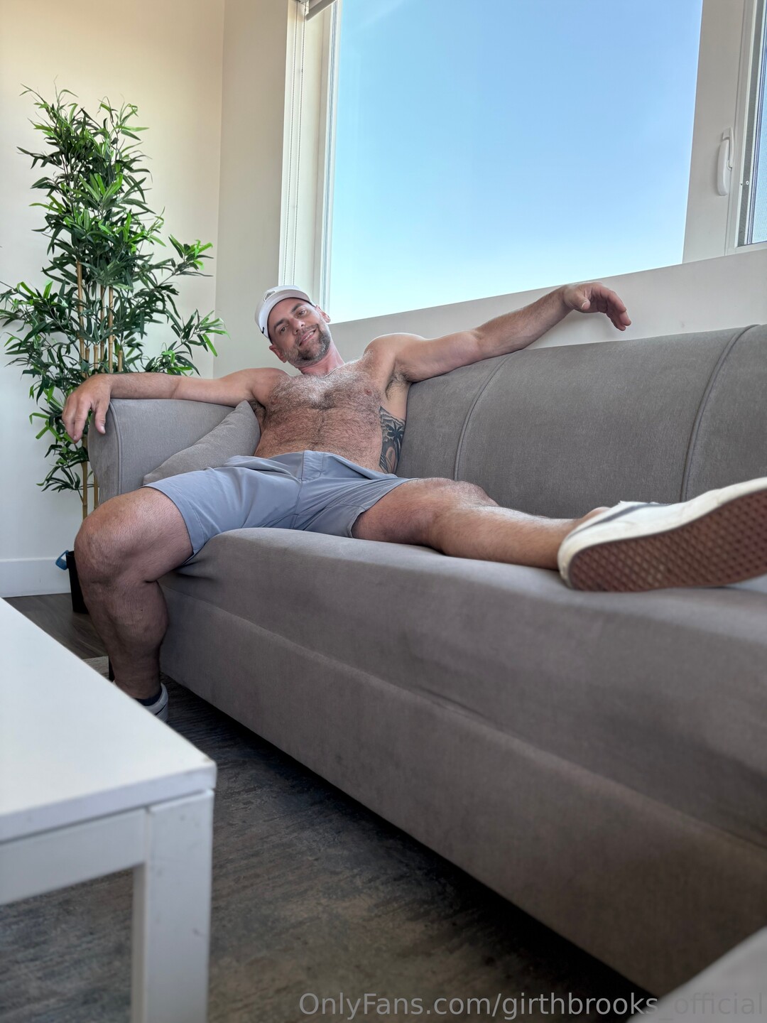 Girthbrooks Official perfect model gallery