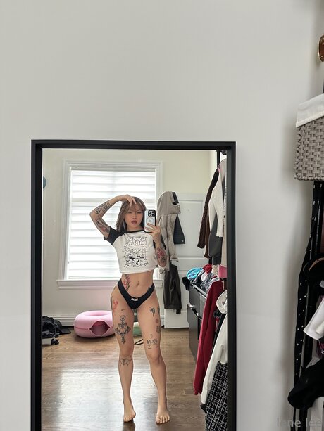 Lenerox pornstar top picture