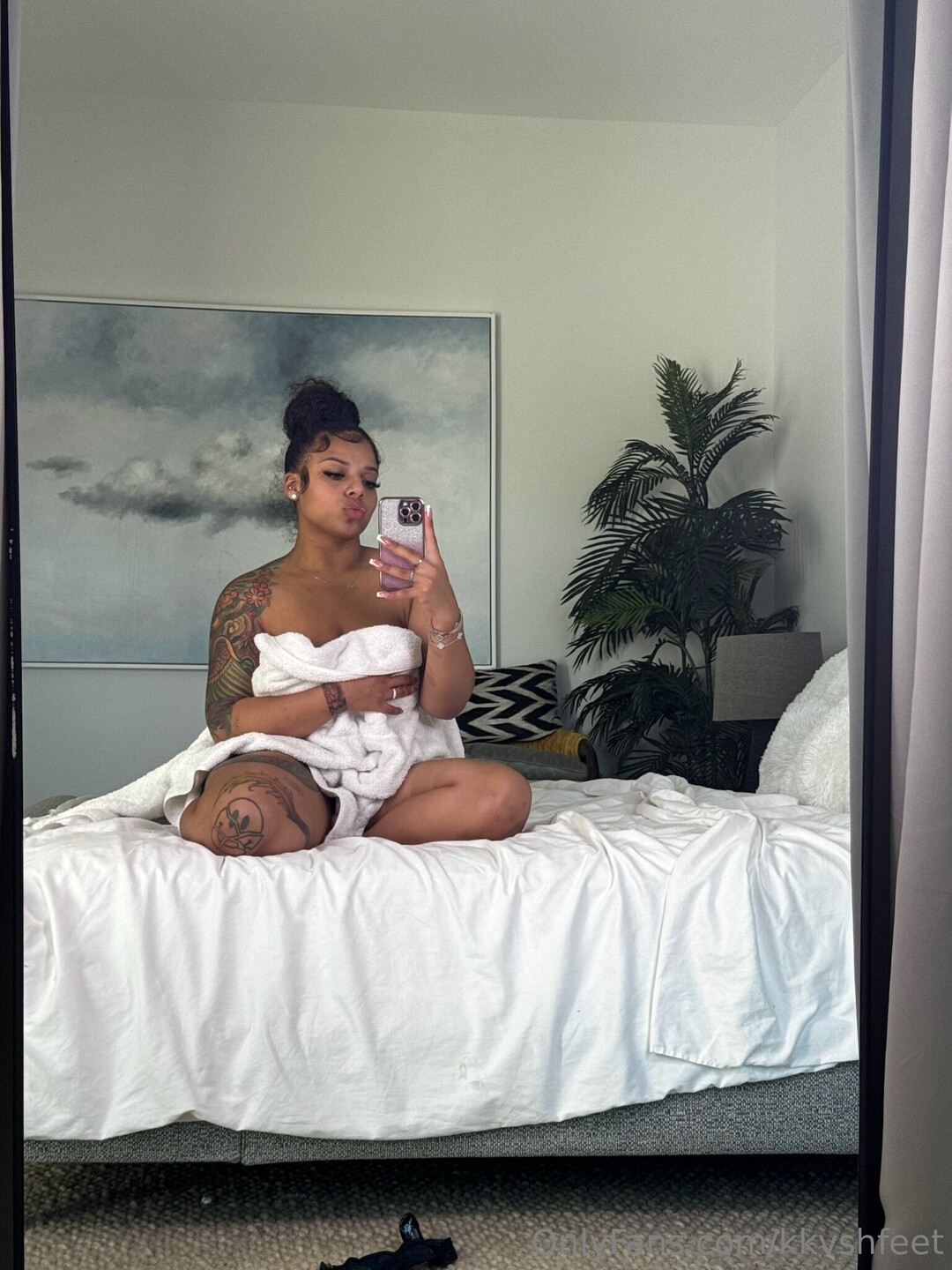 Kkvshfeet erotic pornstar gallery